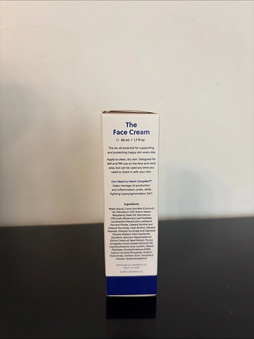 L’Amarue lightweight hydrating